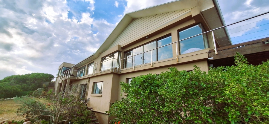 4 Bedroom Property for Sale in Witsand Western Cape